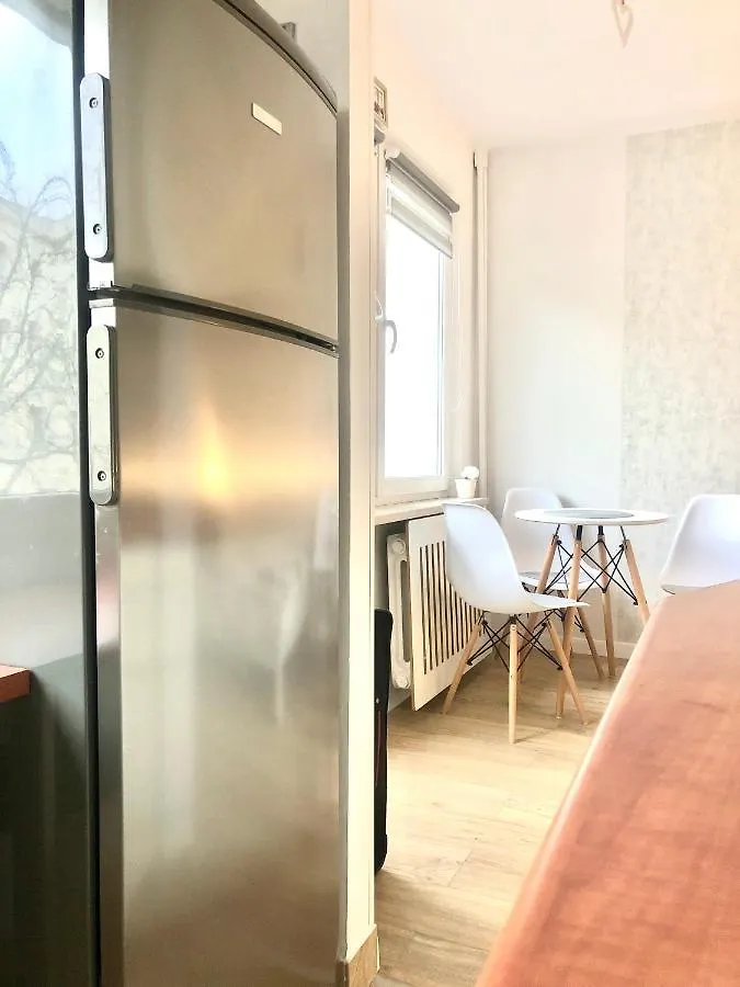 Miejskie Mieszkanie Apartamento Varsóvia 0*,